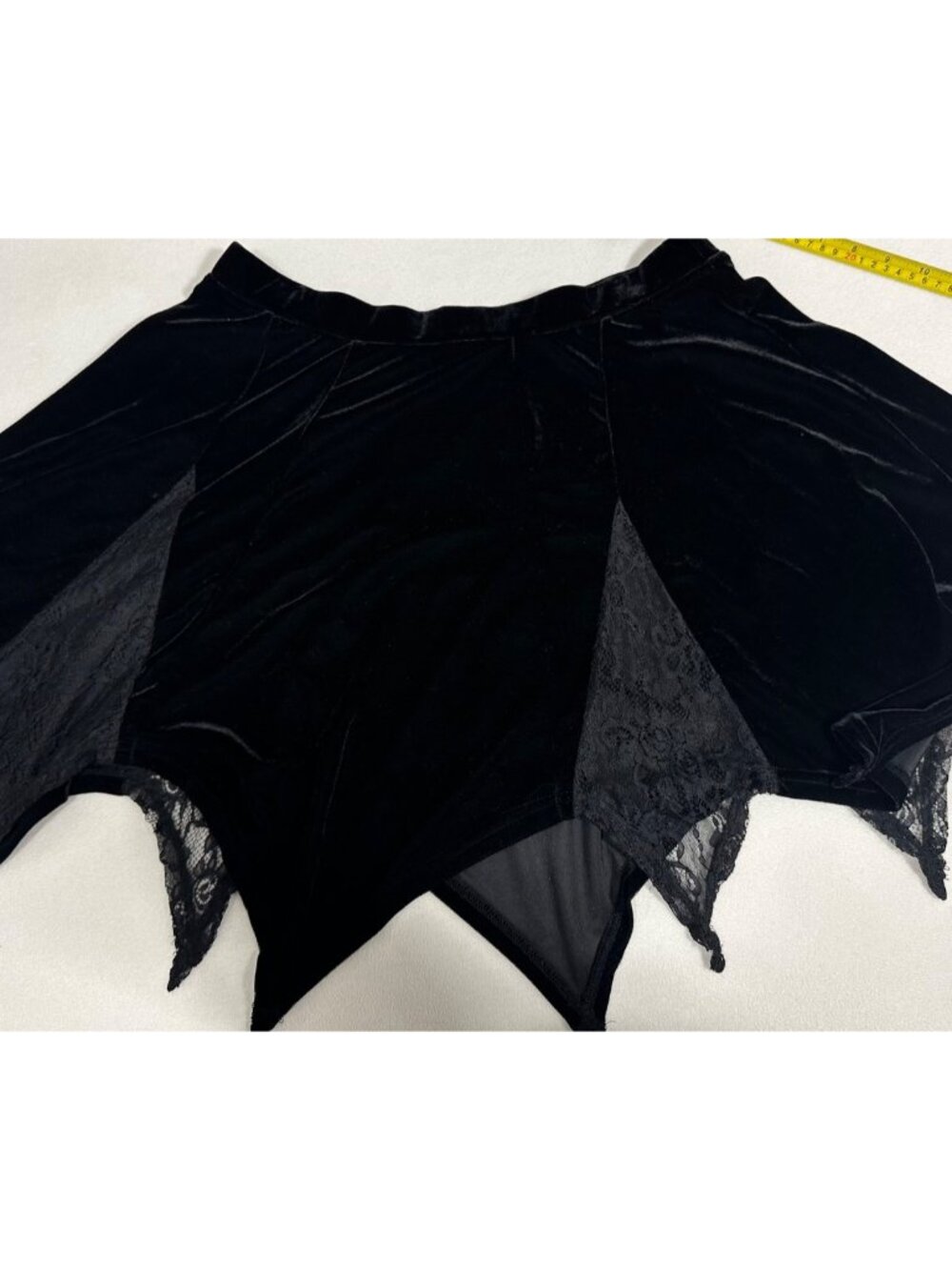 Killstar Velvet and Lace Black Skirt XL - Picture 9 of 10
